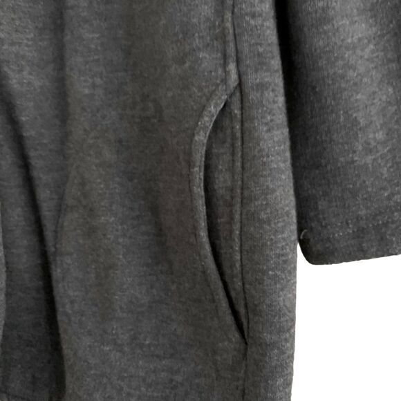 Woman Within Gray Jacket Size Medium - Picture 3 of 7